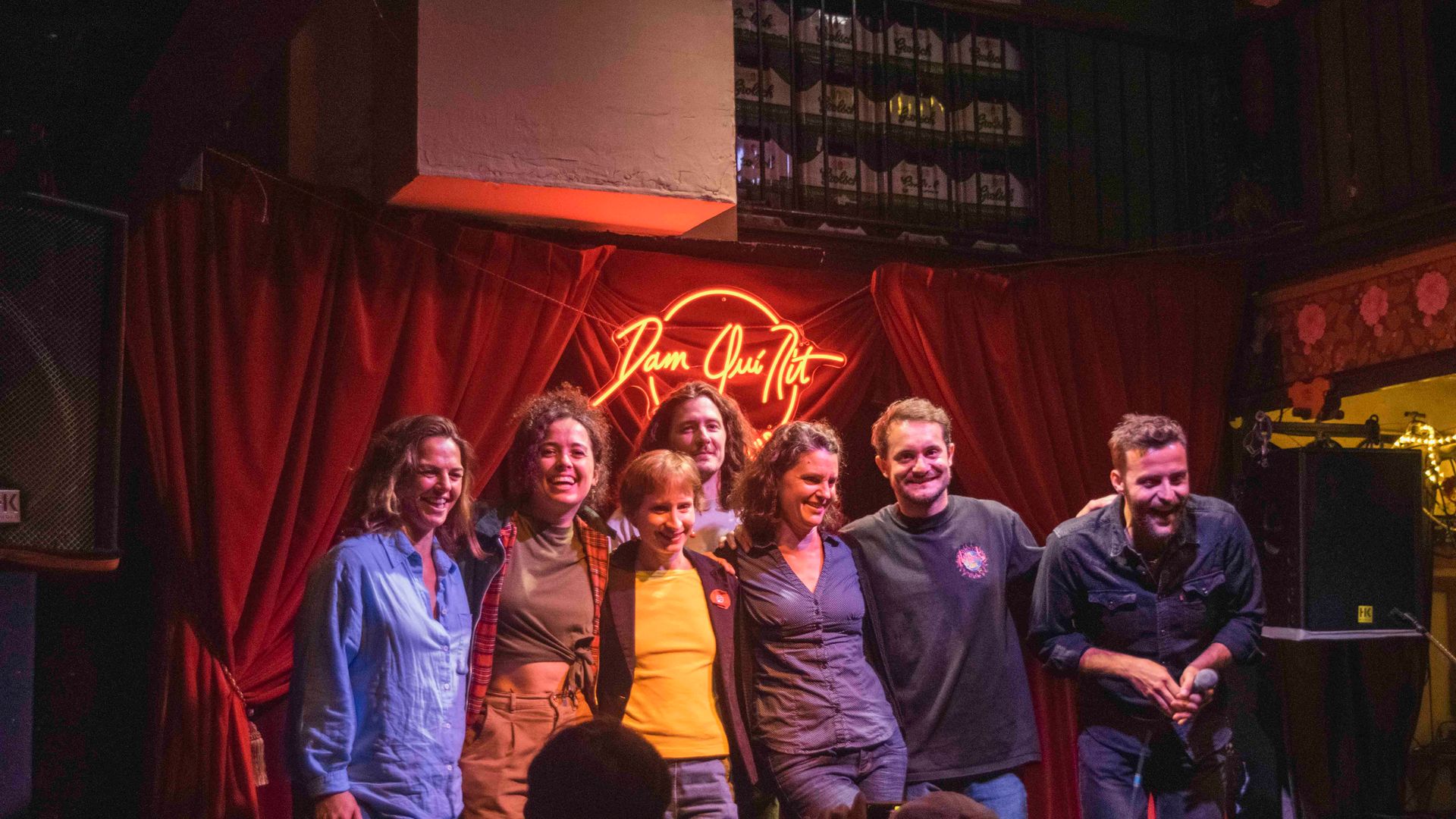 Dam Qui Rit – International Comedy